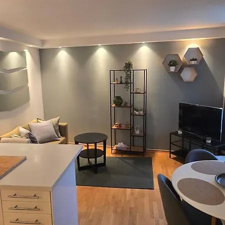 아파트 1 Bedroom With A View *